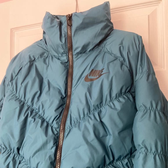 NIKE SPORTSWEAR SYNTHETIC FILL PUFFER JACKET - Picture 3 of 6